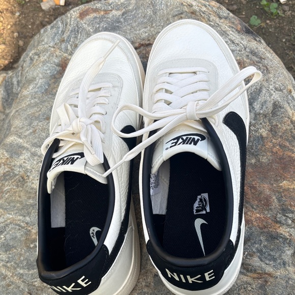 Nike Men's Cream and Black Sneakers - Picture 10 of 12